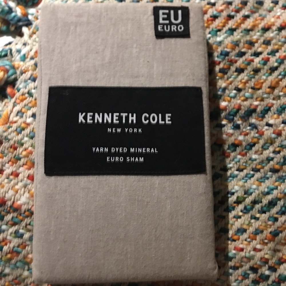 Kenneth Cole Euro Sham